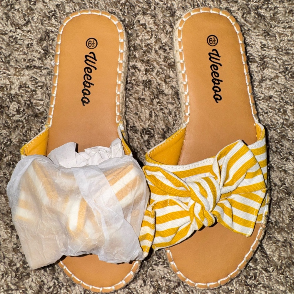 Miss Lola Sandals